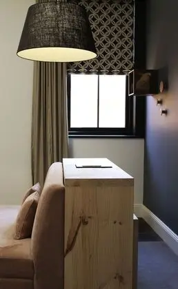 Junior Süit, 1 En Büyük (King) Boy Yatak