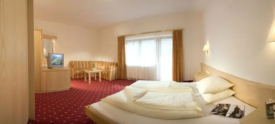 Süit, Balkon, Dağ Manzaralı