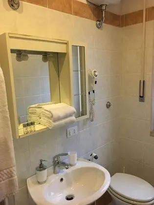 Tek Büyük Yataklı Oda, 1 Büyük (Queen) Boy Yatak, Özel Banyo