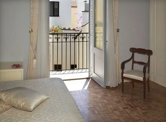 Superior Tek Büyük Yataklı Oda