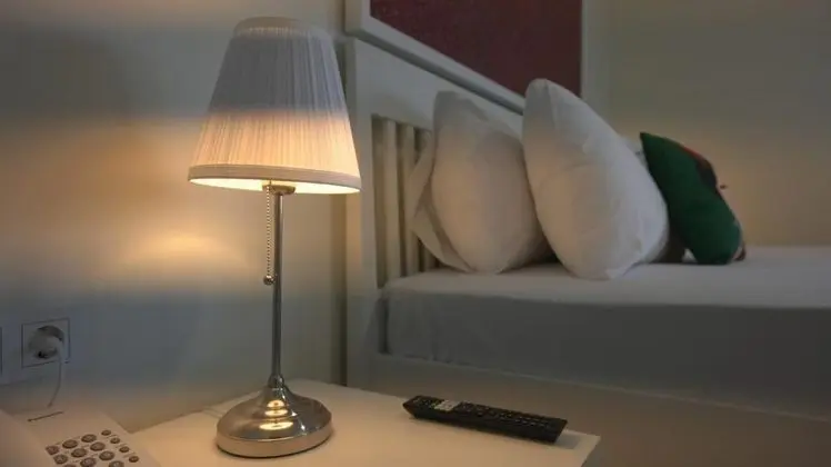 Deluxe Oda, Bahçe veya Sokak Manzaralı, Büyük Yataklı