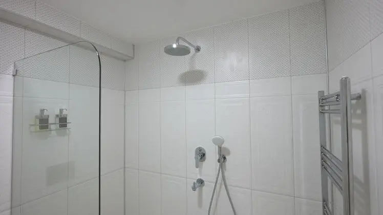 Deluxe Queen Oda, Bahçe veya Sokak Manzaralı, Büyük Yataklı