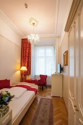 Deluxe Tek Kişilik Oda
