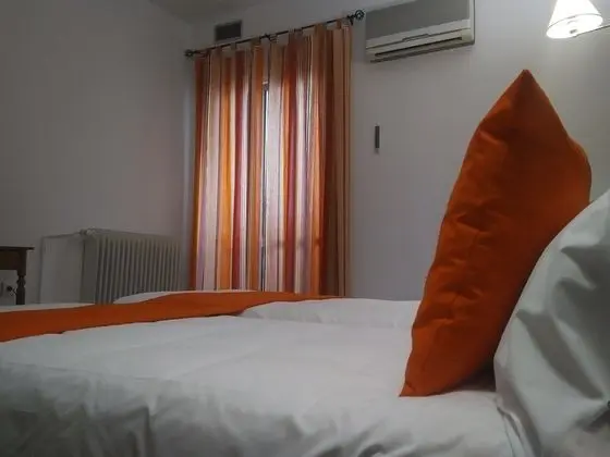 1 Çift Kişilik Veya 2 Tek Kişilik Yatak Economy