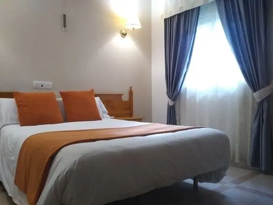 1 Çift Kişilik Veya 2 Tek Kişilik Yatak Economy