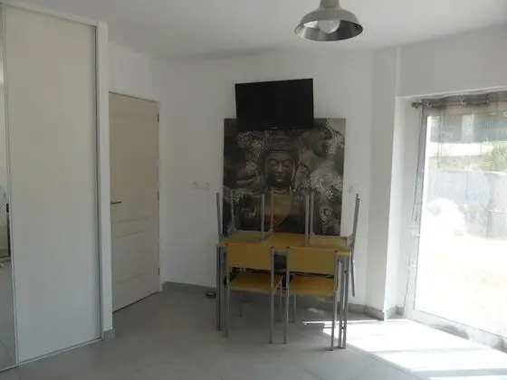 Comfort Stüdyo, Bahçe Manzaralı