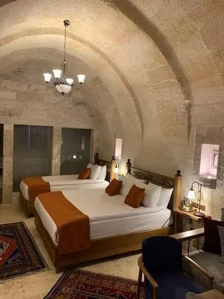 Deluxe Üç Kişilik Oda
