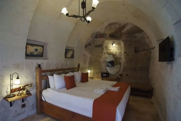 Grand Oda, Sigara İçilmez, Dağ Manzaralı