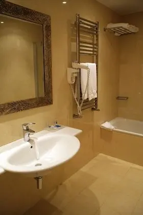Economy Tek Büyük Yataklı Oda