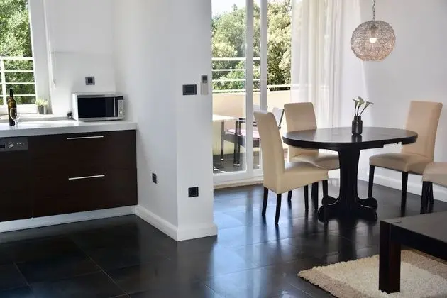 Apart Daire, 2 Yatak Odası, Balkon