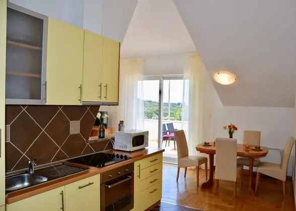 Apart Daire, 2 Yatak Odası, Balkon