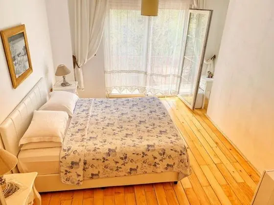 Deluxe Oda, Bahçe Manzaralı, Balkonlu