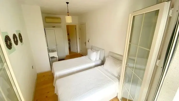 Deluxe Oda, Bahçe Manzaralı, Balkonlu