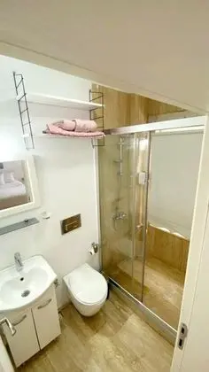 Standart Oda, Bahçe Manzaralı, Balkonlu