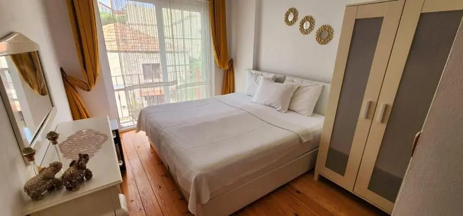 Standart Oda, Bahçe Manzaralı, Balkonlu