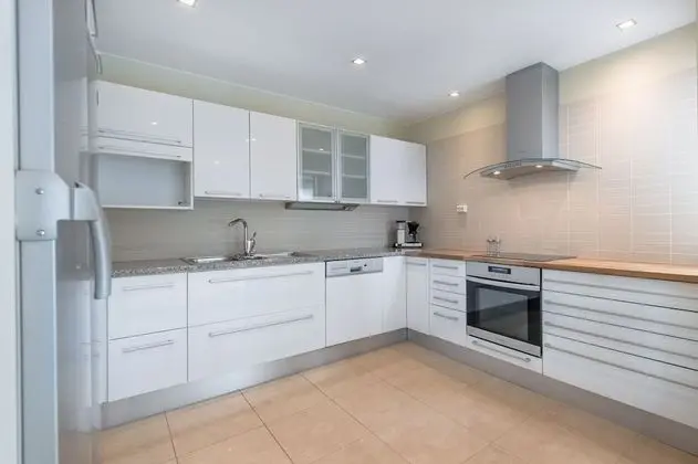 Superior Villa, 5 Yatak Odası, Sauna, Göl Manzaralı (Villa Lohi)