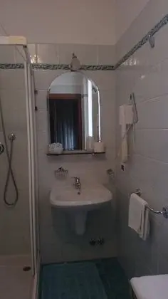 Tek Kişilik Oda, 1 Tek Kişilik Yatak