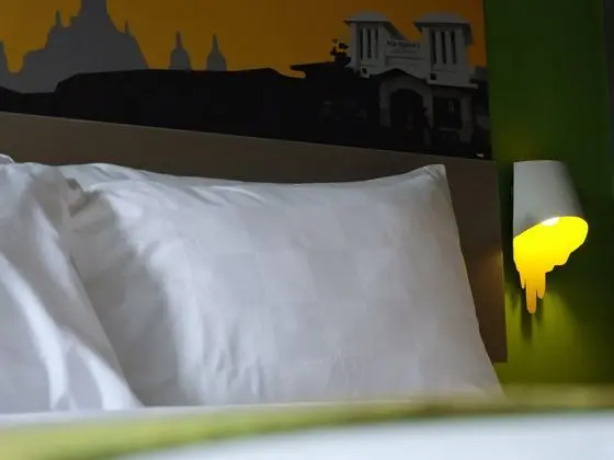 1 Çift Kişilik Veya 2 Tek Kişilik Yatak Superior