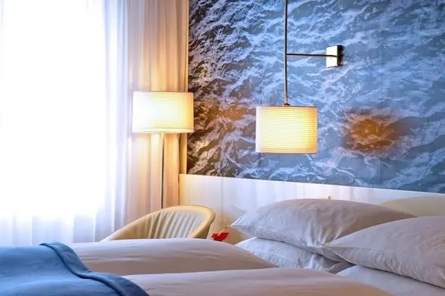Comfort Tek Büyük veya İki Ayrı Yataklı Oda