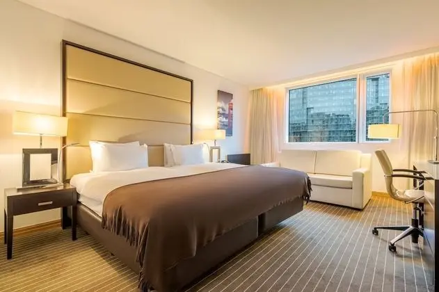 Deluxe Superior King Bed