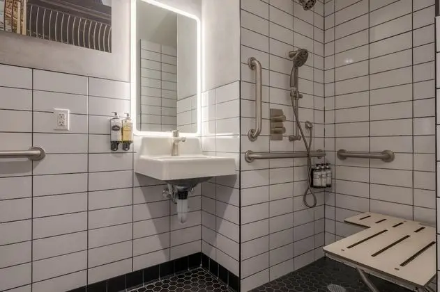 Comfort Tek Büyük Yataklı Oda, Engellilere Uygun