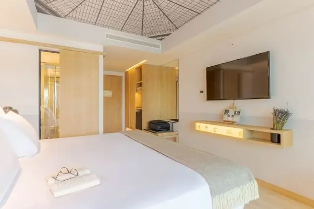 Grand Oda, Nehir Manzaralı