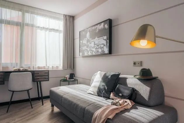 Superior Tek Büyük veya İki Ayrı Yataklı Oda