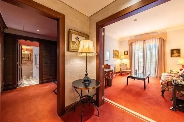 Süit (Suite Collection, in the New Wings)