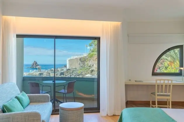 Süit (Side Sea View)