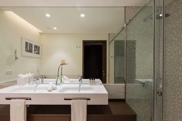 Superior Tek Büyük veya İki Ayrı Yataklı Oda