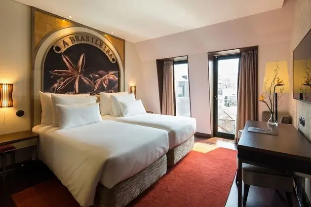 Superior Tek Büyük veya İki Ayrı Yataklı Oda (Grand View)