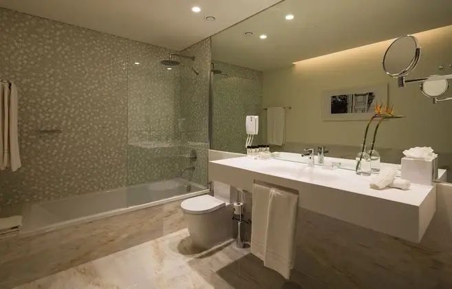 Superior Tek Büyük veya İki Ayrı Yataklı Oda (Grand View)