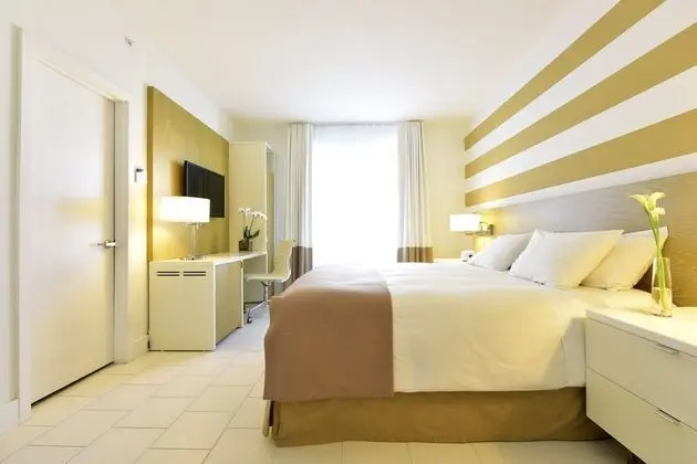 Oda, 1 En Büyük (King) Boy Yatak, Şehir Manzaralı