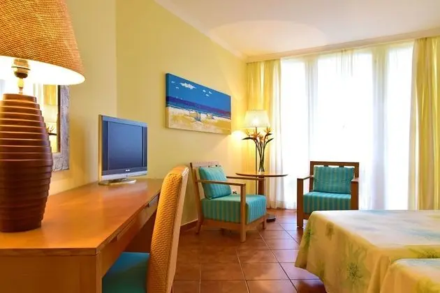 Classic Twin Room, Sea View