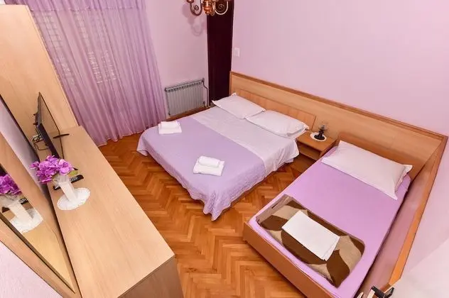Apart Daire (Pet - 300 m from beach - A1(5))