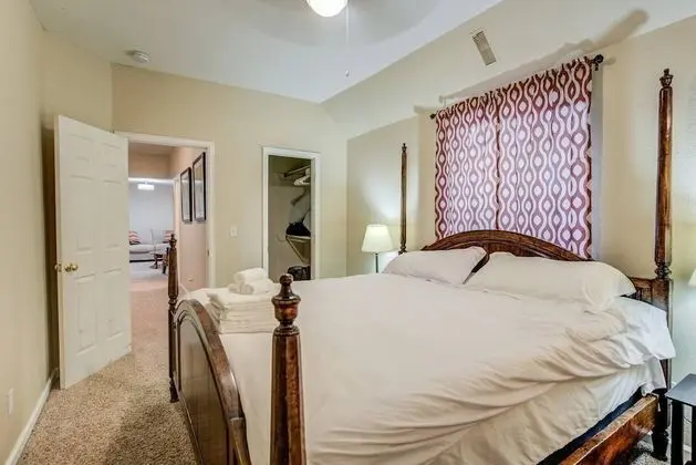 Villa (4 Bedrooms)