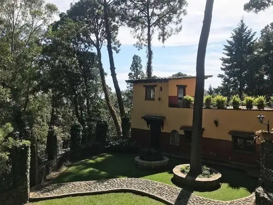 Ev
