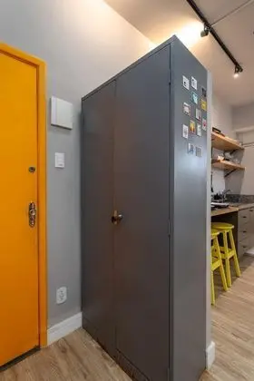 Ev
