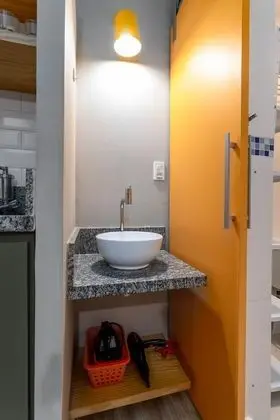 Ev