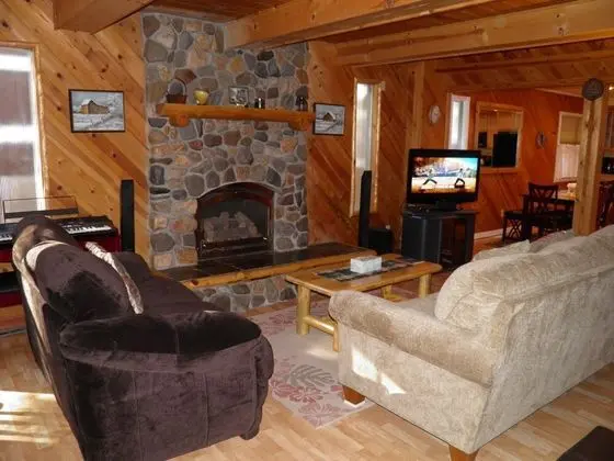 Dağ Evi (Pet Friendly, Covered Hot Tub, Walk T)