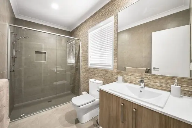 Ev (4 Bedrooms)