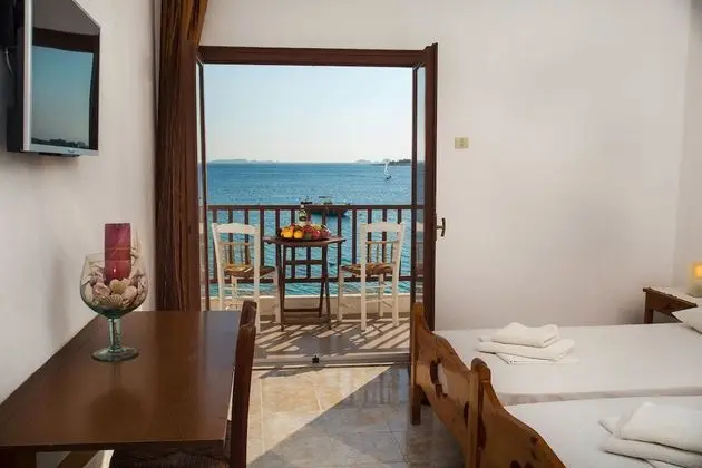 Tek Büyük Yataklı Oda, Deniz Manzaralı