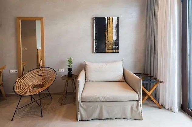 Suite with Old Town View