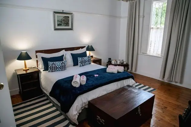 Jasmine Room