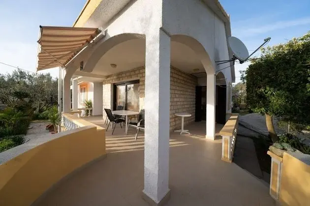 Ev (Villa Petar 1 - 10m from sea - H(4))