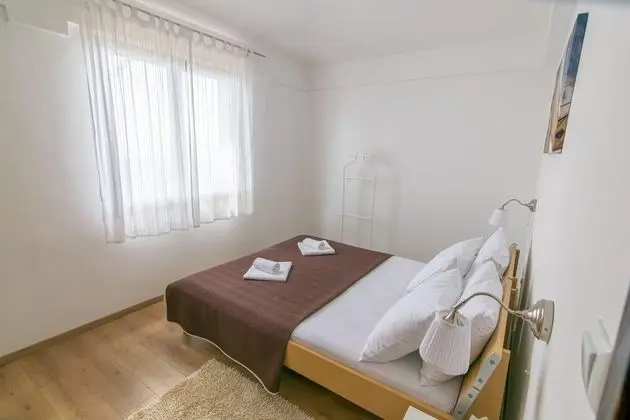 Ev (Villa Petar 2 - 10m from sea - H(4))