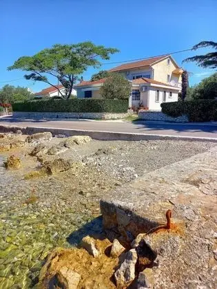 Ev (Villa Petar 2 - 10m from sea - H(4))