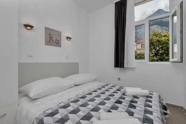 Apart Daire (Petar - 200 m from beach - A1(4))