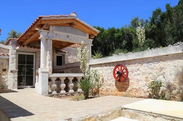 Apart Daire (Petar - 30m from the sea - A1(7))