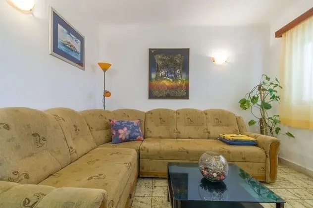 Apart Daire (Petar - by the sea - A1(6+2))